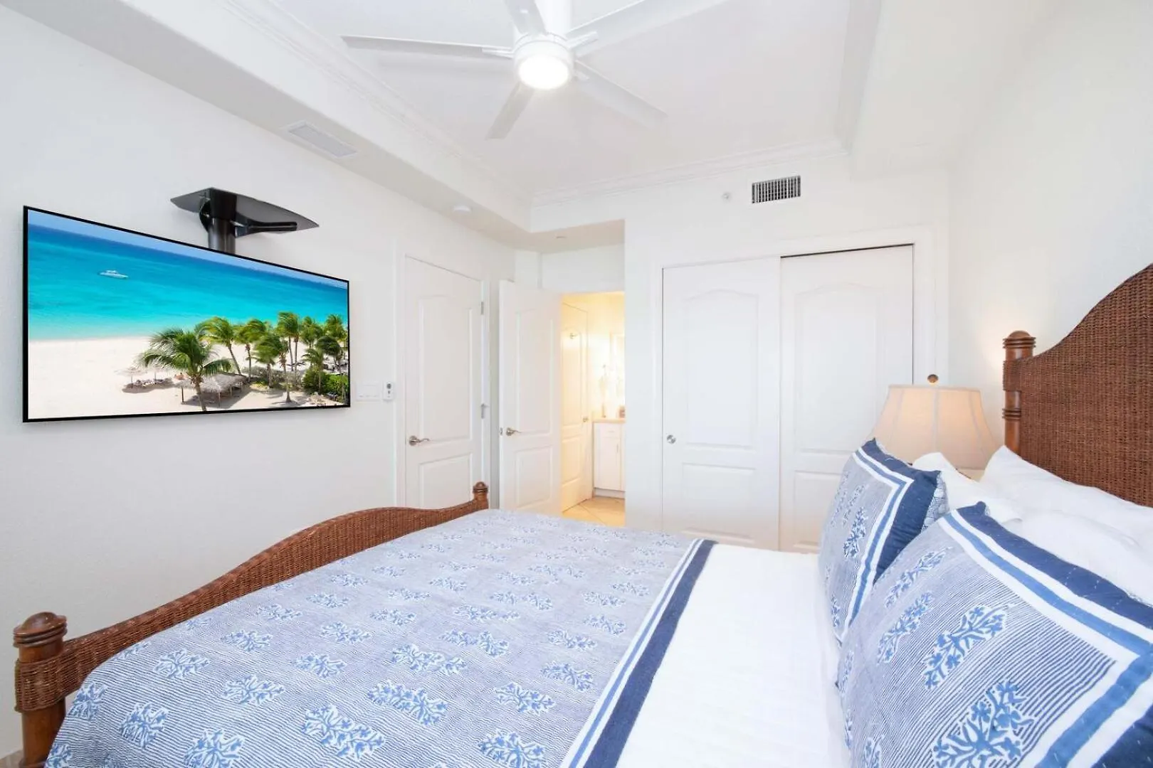 Beachcomber 16 George Town Cayman Islands